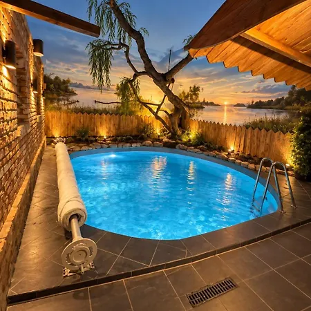 Villa Wiejska Mazury- Widok Na Jezioro, Prywatna Plaza, Basen, Jacuzzi, Sauna Dłużec